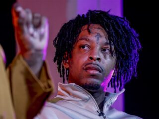 21 Savage reageert op kritiek op zijn claim dat Nas 'niet meer relevant is'