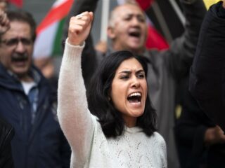 Honderden mensen in Nederland demonstreren tegen Iraanse regering