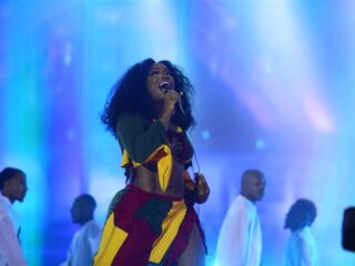 SZA brengt zes nieuwe albumcovers uit voor 'LANA'