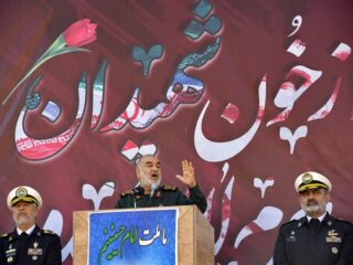 Iran waarschuwt demonstranten: "Dit is de laatste dag van de rellen"