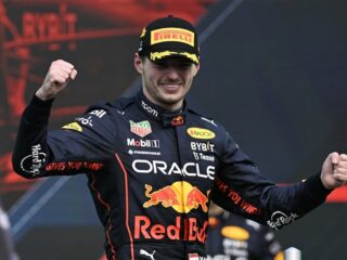 Max Verstappen verbreekt record voor meeste zeges in een jaar