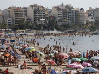 Politie arresteert man die aanslag plande op strandbezoekers Benidorm