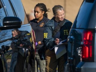 Kleuter (6) in VS schiet zijn lerares neer na discussie in de klas