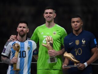 Frankrijk dient klacht in over gedrag Argentijnse keeper Martínez tegen Mbappé