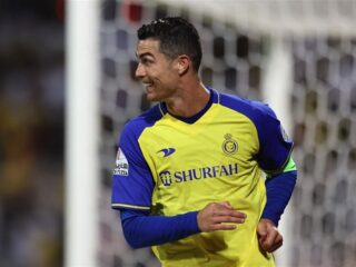 Cristiano Ronaldo scoort vier keer voor Al Nassr