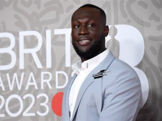 Stormzy krijgt eredoctoraat van Cambridge na inzet voor zwarte studenten