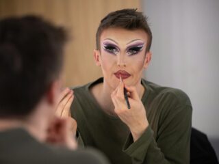 Theater in Rotterdam bedreigd vanwege voorleesmiddag door drag queens