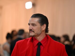 Pedro Pascal liep oogontsteking op door vieze vingers van fans
