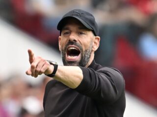 Van Nistelrooij vertrekt per direct als trainer van PSV