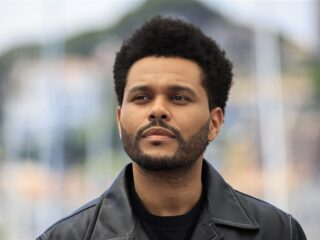 The Weeknd reageert voor het eerst op slechte kritieken op "The Idol": "Het raakte me"