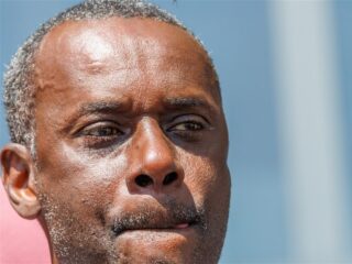 Ousmane Dia, vader van Sanda Dia, breekt stilte: “Heb het gevoel dat ze hem wilden straffen”