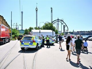 Dode en meerdere gewonde kinderen na ongeluk met achtbaan in Stockholm