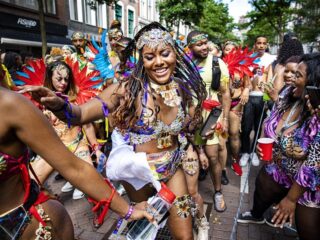 Zomercarnaval krijgt een nieuwe vorm: 's avonds achter hekken en geen sterke drank