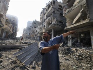 Vluchtelingenkamp in Gaza gebombardeerd: "Minstens 50 doden en 150 gewonden"