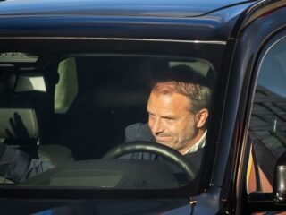 Trainer Maurice Steijn per direct weg bij Ajax