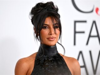 Kim Kardashian mikpunt van spot door haar Y2K Balenciaga-outfit