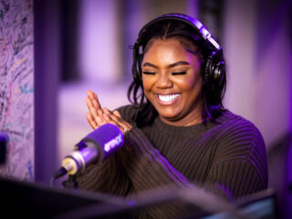 Vonneke over haar FunX Awards-nominatie voor Best Content Creator: "Vind het dubbel omdat ik bij FunX werk"