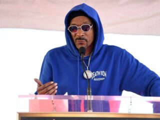 Snoop Dogg zal Olympische fakkel dragen in Parijs tijdens openingsceremonie Spelen