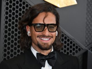 Maluma confronteert moeder die baby meeneemt naar zijn show: "Alsof het een speeltje is"