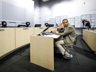 Ali B voert huilend pleidooi in zijn rechtszaak: "Ik heb nooit een vrouw verkracht"