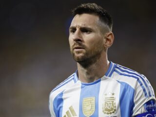 Lionel Messi eist schadevergoeding na vandalisme op zijn luxe villa