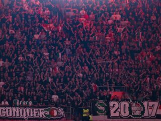 Feyenoord-hooligans krijgen taakstraf voor mishandeling scheidsrechter