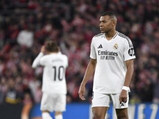 Mbappé neemt verantwoordelijkheid na nieuwe gemiste penalty: "Ik moet laten zien wie ik echt ben"