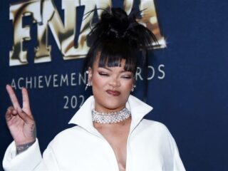 Het internet denkt dat Rihanna 'shady' opmerking naar Drake maakt: "Hij is al bezig met een disstrack"