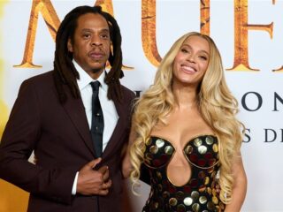 Jay-Z's Roc Nation aangeklaagd wegens omkoping en het belemmeren van rechtszaken