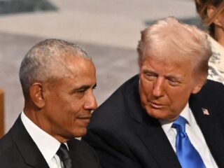 Obama haalt uit na racistische Trump-video: “Er lijkt geen schaamte meer te zijn”