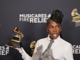 Doechii: van ontslagen werknemer tot historische Grammy-winnares