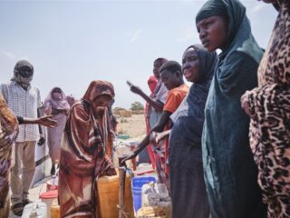 Baby's en kinderen misbruikt en verkracht in oorlog Soedan: "Het moet stoppen"