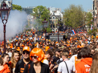 Verdachte opgepakt in onderzoek naar virale seksvideo Koningsdag: "Slachtoffer van verkrachting"