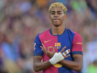 Lamine Yamal tekent nieuw contract bij FC Barcelona met bizar hoge afkoopsom