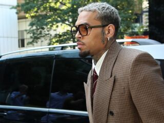 Chris Brown opnieuw voor de rechter na gewelddadig incident in Londense club