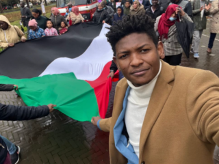 Abdulaal (24) over de machtsstrijd in Soedan: "Twee hanen kunnen niet in een kooi"