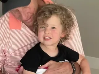 Beide ouders van Aiden (2) kwamen om bij de aanslag in Chicago