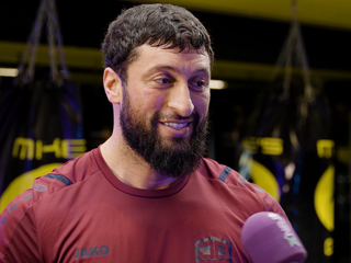 Jamal Ben Saddik over gevecht met Levi Rigters: "Hij gaat sowieso neer"