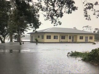 Duizenden woningen in Suriname staan al ruim twee maanden onder water
