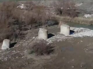 Man steelt gehele brug in Turkse hoofdstad Ankara