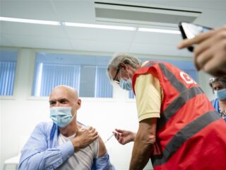 79 miljard winst voor makers coronavaccin