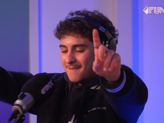 Cristian D gaat hard met zijn hit 'Amsterdam' in de FunX-studio