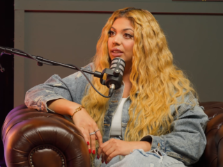 DJ Mimi over het artiestenleven: "Eigenlijk is dj'en een eenzaam beroep"