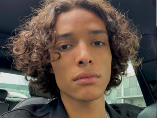 Djairo maakt switch van pizzabezorger naar model door berichtje op UberEats