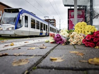 Jongen (15) verdacht van duwen man voor tram in Den Haag