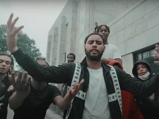 Drillrap-video's gebruikt door politie om 20 mensen te arresteren