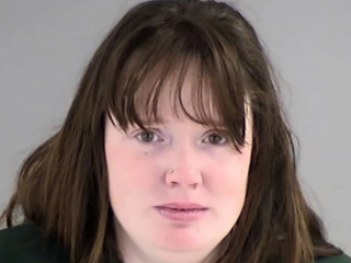 Amerikaanse verpleegster (26) opgepakt nadat ze botten brak van pasgeboren baby's