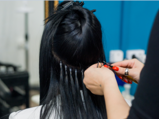 Haar van Oeigoerse gevangenen mogelijk in Nederlandse extensions en pruiken