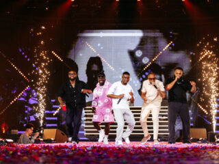 Gaan Frenna en Ronnie Flex naar huis met een FunX Award? De stembussen zijn geopend