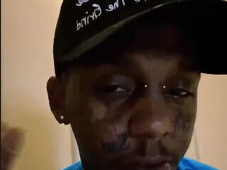 Fans bezorgd om Famous Dex zijn gezondheid